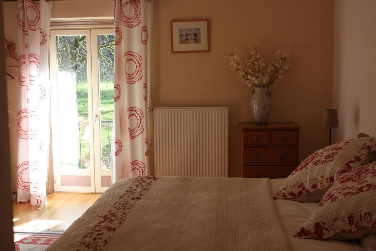 La Clairiere Du Moulin Bed and Breakfast Lepin-le-Lac Exterior foto