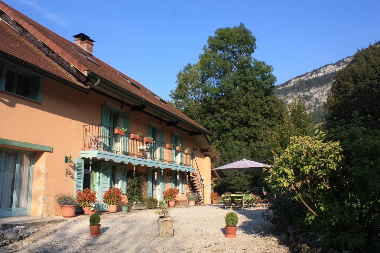 La Clairiere Du Moulin Bed and Breakfast Lepin-le-Lac Exterior foto