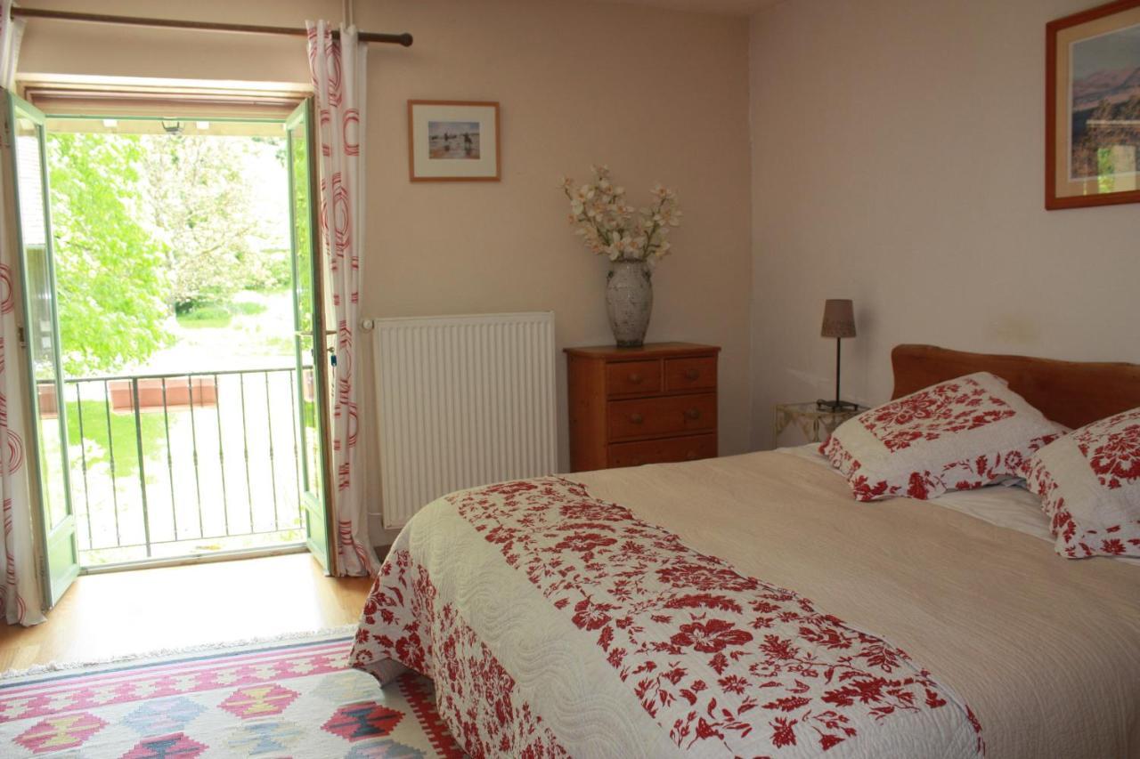 La Clairiere Du Moulin Bed and Breakfast Lepin-le-Lac Exterior foto